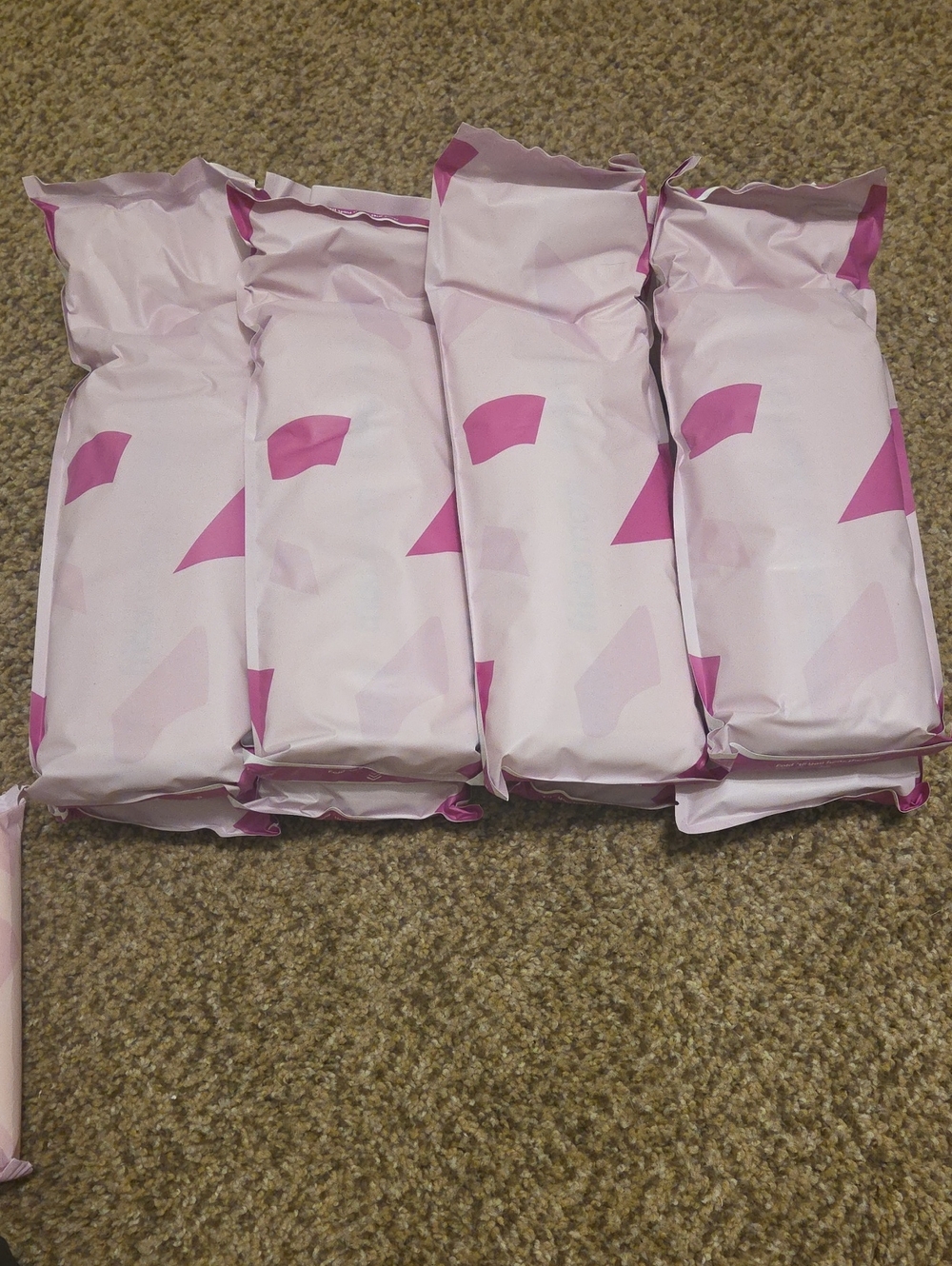 Post-Partum Kit - Picture 2 of 4